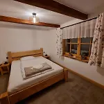 Bacmanska Z Pieknym Widokiem Przy Szlaku Jacuzzi Beskidy Casa de Férias