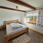 Bacmanska Z Pieknym Widokiem Przy Szlaku Jacuzzi Beskidy Casa de Férias