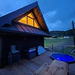 Bacmanska Z Pieknym Widokiem Przy Szlaku Jacuzzi Beskidy * Zlatna