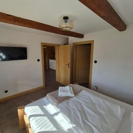 Дом отдыха Bacmanska Z Pieknym Widokiem Przy Szlaku Jacuzzi Beskidy