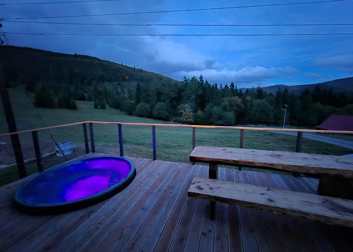 Bacmanska Z Pieknym Widokiem Przy Szlaku Jacuzzi Beskidy * Zlatna