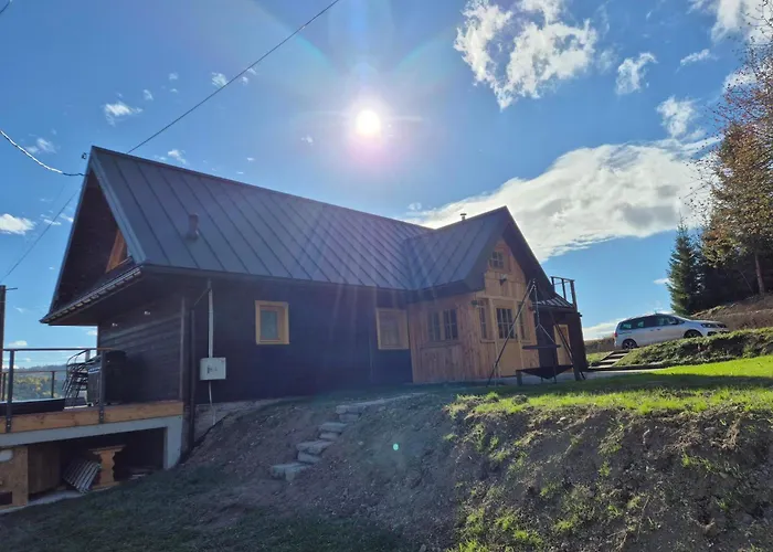 Bacmanska Z Pieknym Widokiem Przy Szlaku Jacuzzi Beskidy *